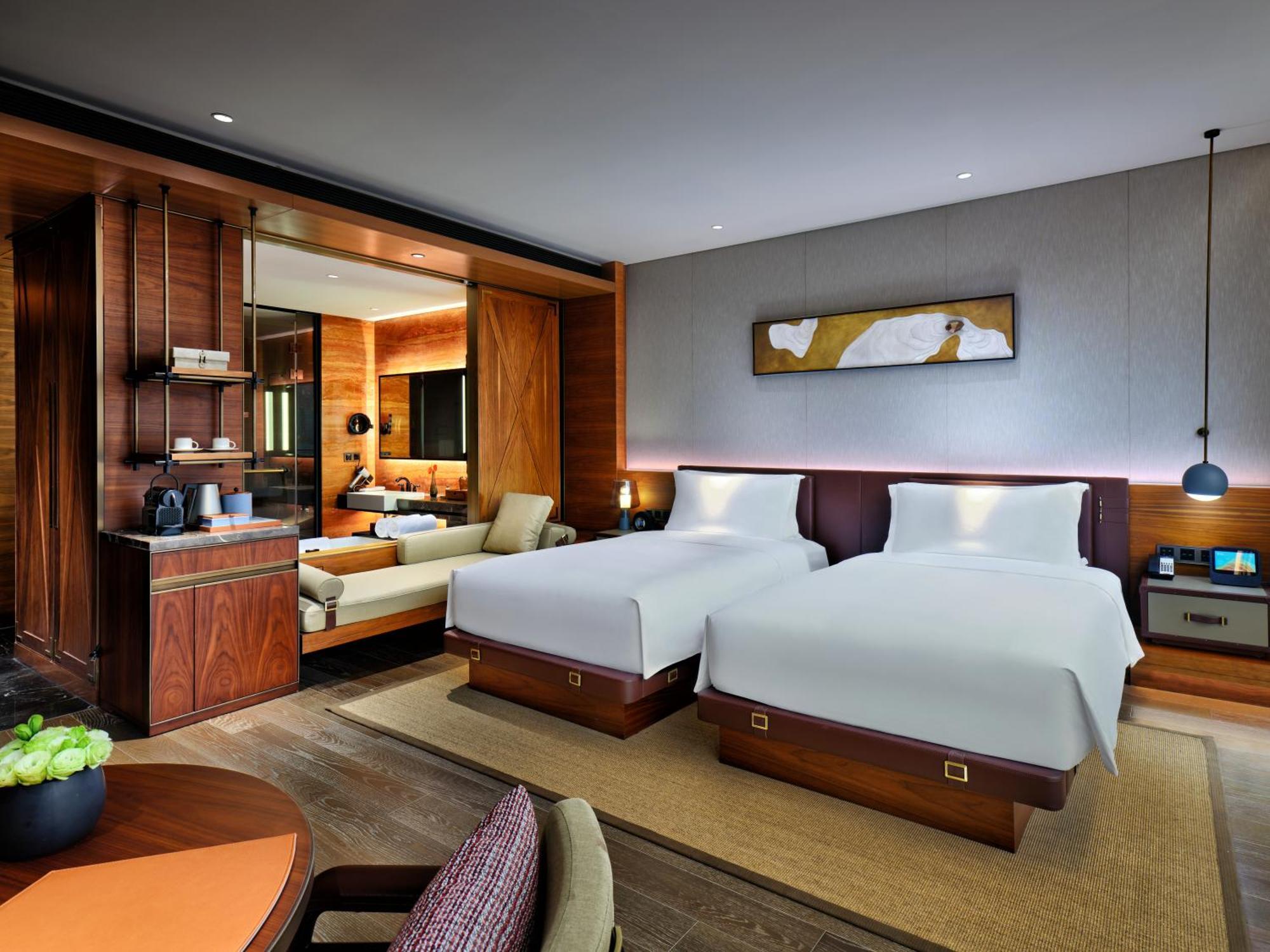 Intercontinental Shanghai Wonderland By Ihg 5*